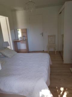 Appartement avec jardin et parking privés - 2