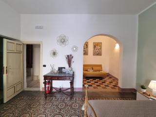 Donna Emma by Holiday World - 2