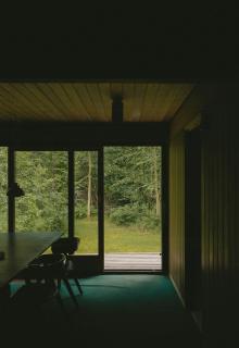 Experience Nature In Architect-Designed Cabin - 0