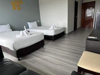 Golden Good Hill Hotel, Chiang Mai - 1