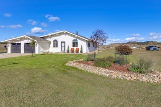 Mtn Views, Hot Tub and Fire Pit Black Hills Retreat - 7