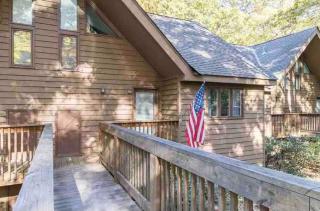 Fantastic Home, Ideal Location, Dogs Welcome! - 0