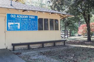 Historic Wi-fi Pet Friendly Purdue - 7