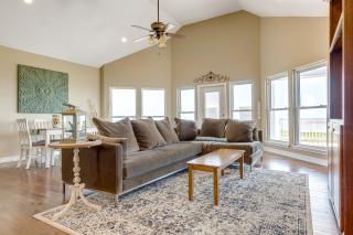 Stunning Beachfront Large Deck Sleeps 14 - 6