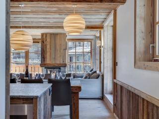 Appartement Familial Confort à Val-d'Isère, Proche Pistes, 10 Pers., Cheminée, Services Inclus - FR-1-567-106 - 1