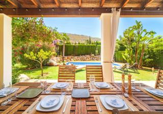 Villa Abaesko by Rock Rentals - 9