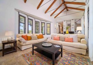 Villa Abaesko by Rock Rentals - 7