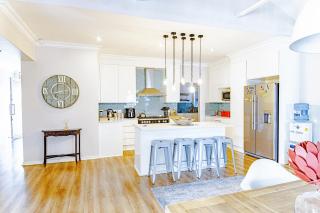 Fourways Home, Away From Home - 4