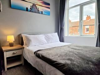 Devon St - Cozy home, Free easy parking! - 3