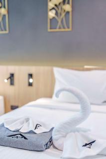 Wings Elegant 2BR Villa Bang Tao Beach - 7