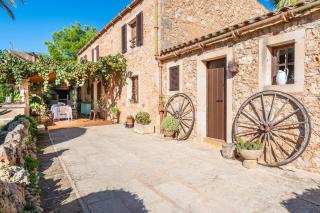 Finca Can Quadrat by Mallorca House Rent - 2