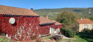 Grande maison rustique sur les contreforts du Larzac - 9