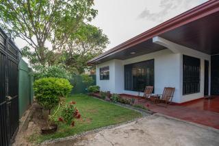 Omni Holiday Bungalow - 9