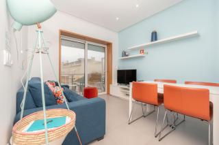 Maestro Apartment by LovelyStay - 3