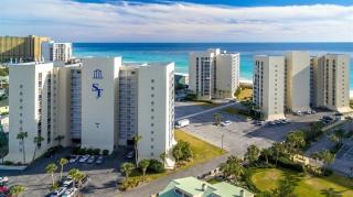 1056 Shoreline Towers Spacious & Charming Condo - 9