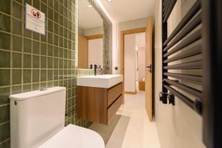 Amplio piso exterior de un dormitorio en el barrio La Latina Temporal SCR7B1 - 4