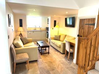 The Stables, a delightful 3 bed house near the Norfolk Broads - 4