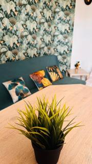 Côté Jardin - 3 people - Netflix - Melun - 5