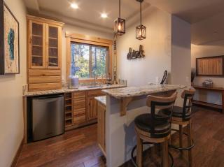 The T-Pot Chalet for 12 - 1