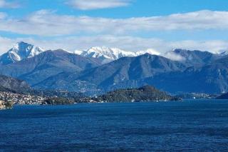 Una terrazza sul lago - 8