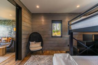 Bucks and Bunnies at Eagles Nest - Elk Park - 7