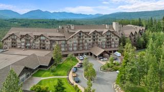 3023 Modern 1BR Retreat with Fireplace & Mountain Views - 8