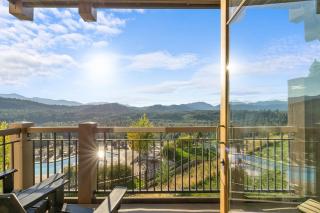 3023 Modern 1BR Retreat with Fireplace & Mountain Views - 7