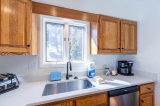 Chetola: Chestnut 8 - 6