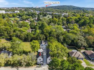 The Opal-Half mi to Baum Walker Field-2 mi to DT - 8