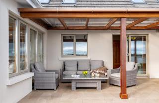 4 bedroom holiday home overlooking the sea in Connemara - 8