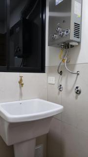 Acogedor departamento nuevo con excelente ubicación - 3