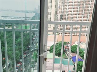 Condominium unit in Breeze Residences 1BR Roxas Boulevard Pasay city Manila - 8