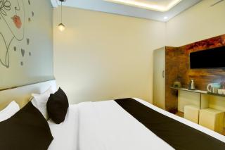 Hotel O Palm Inn Durgapura Railway Station - 1