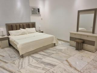 نوارة المزاحمية - 6