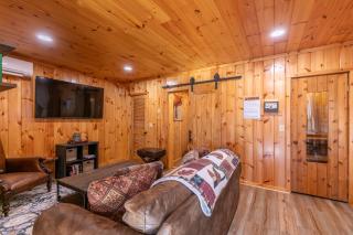 Land Harbor Lodge - 3