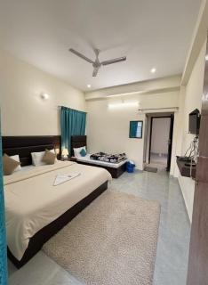 Aman's Peak & Plate - 6