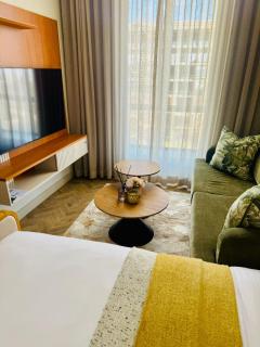 Luxury Living at One Rosebank - 9