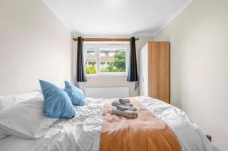 3Bedroom in Fulham with Pool Table, Garden, WiFi, SmartTV - 3