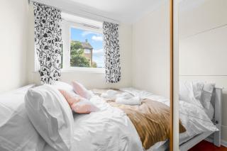 3 Bedrooms and SofaBed with Pool Table, Parking, Garden, WiFi, SmartTV - Pets Allowed - 7