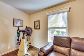 Hike, Ski, Fish and Bike Bellingham All-Season Base - 6