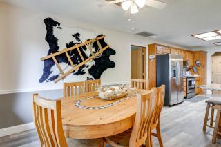 Private Boat Dock Family-Friendly Grove Getaway - 5