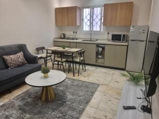 نوارة المزاحمية - 0