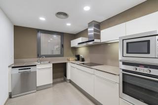 Apartamento Carlemany con tres habitaciones dobles - Girona - 4