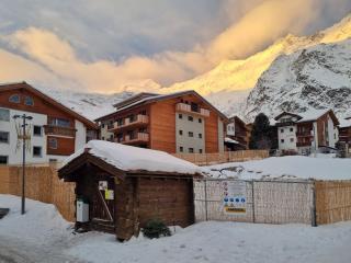 Berghof 2nd Floor - 1