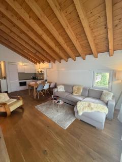 Mountain Glow Apartement - 9