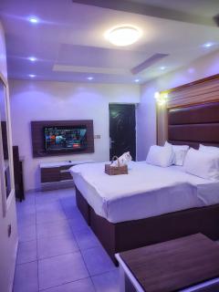 UG shortlet apartment - 6