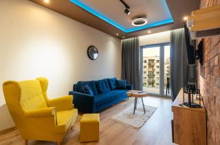 Spodek Modern Apartment by BookingHost - 9