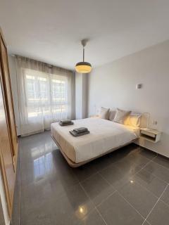 Dragos Suites 208 - 9
