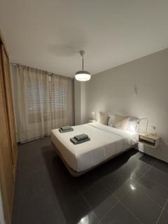 Dragos Suites 208 - 1