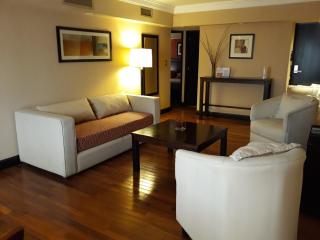 Departamento amplio en centro de Mendoza - 1